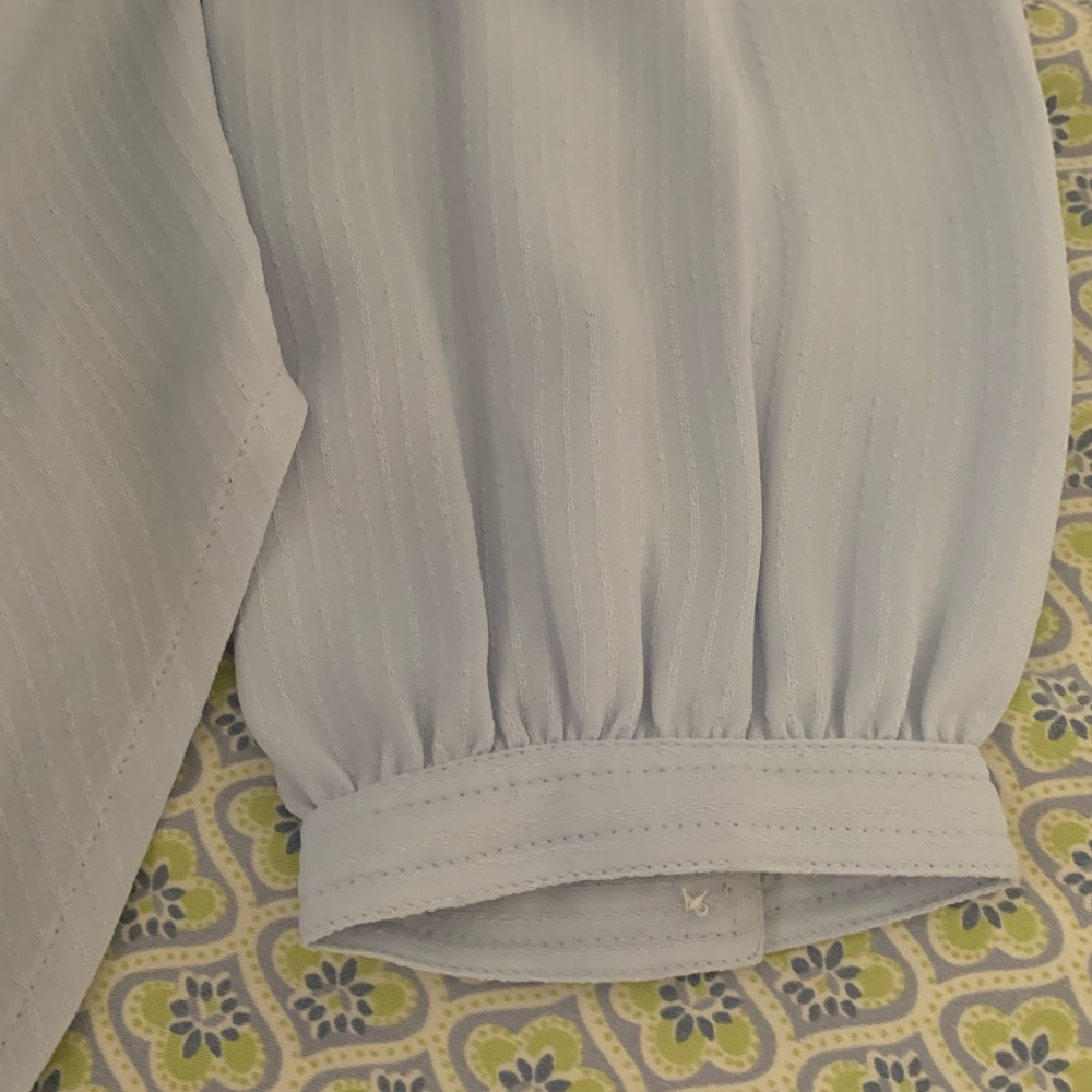 Ann Taylor Loft blouse - Picture 4 of 4